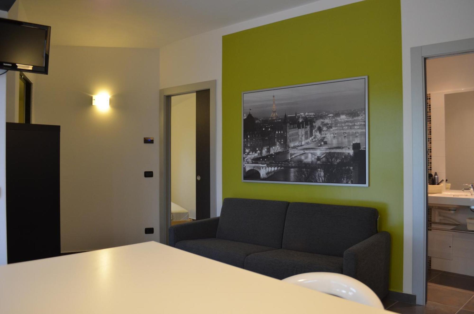 דורמלטו Camping Village Lago Maggiore חדר תמונה